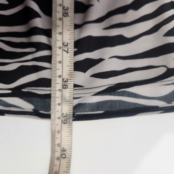 Natorie Josie vintage zebra stretchy midi sleepwear / dress size medium - Picture 9 of 9